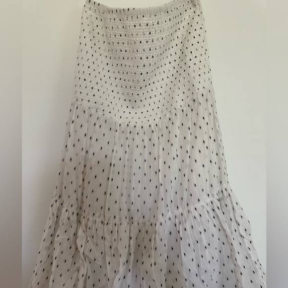 H&M smocked strapless flounced dress polka dot - Picture 5 of 6